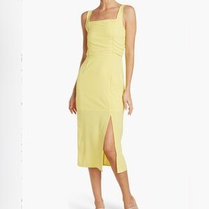 Elegant Yellow Midi Dress with Slit